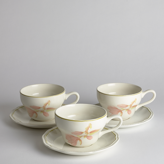 Vintage - Tekoppar med Fat Kensington Staffordshire 3 st