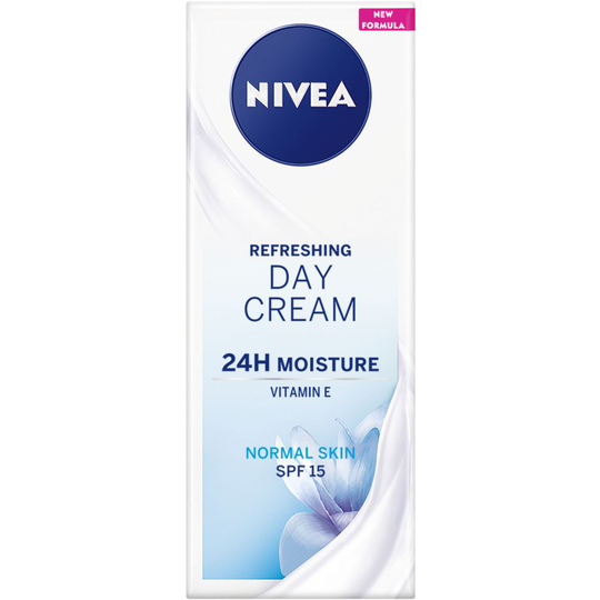Nivea Refreshing Day Cream 24h Mositure SPF15 Normal Skin 50 ml